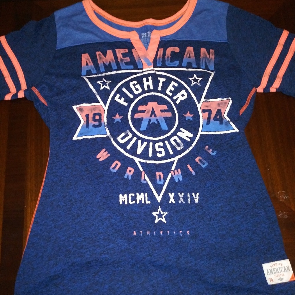 American Fighter 3/4 sleeve.